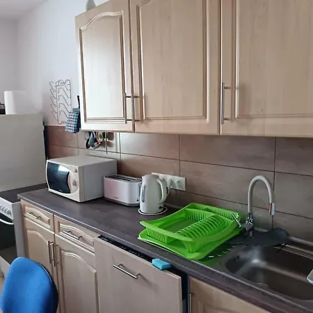 Tubarozsa Apartment